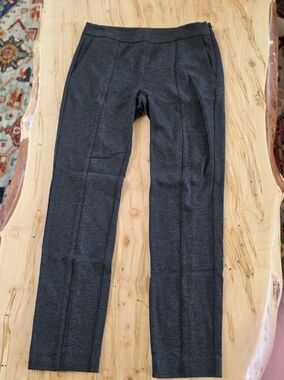 CAbi Black Dark Gray Straight Leg Flat Front Hidden Zip Stretch Pants 4 EUC